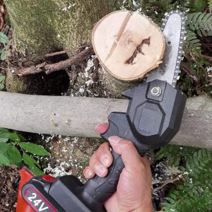 Mini wireless chainsaw – Mini bežična pila 03