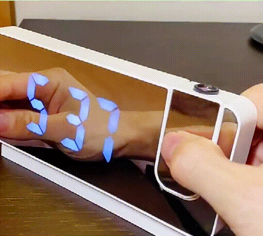 Pametni digitalni projekcijski sat – CLOCK slider